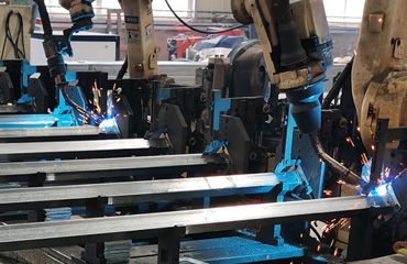 Robotic welding for steel post with base plate